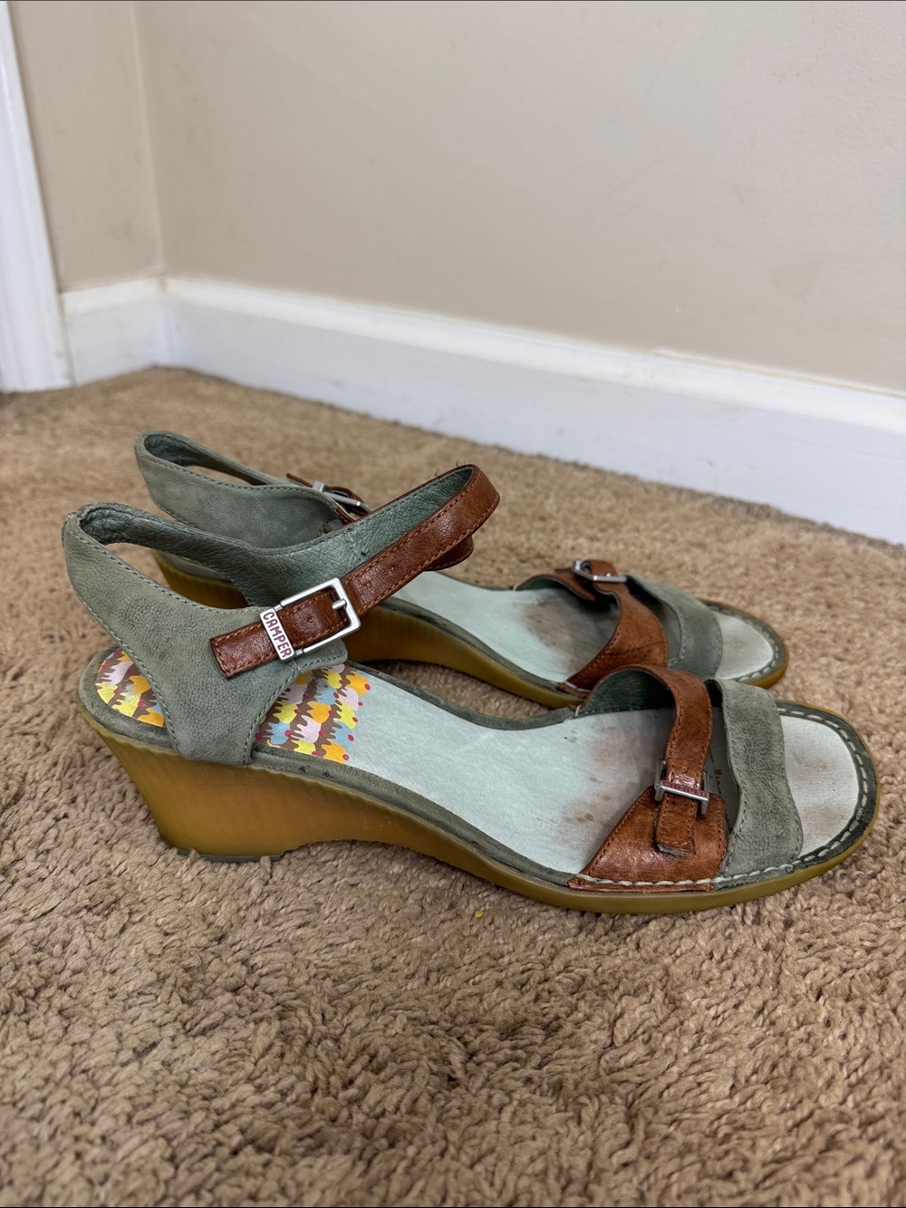 Camper Strappy Comfort Wedge Sandals Olive Green Brown size 9 Prairie Cottage